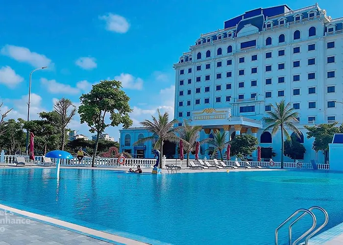 Lan Chau Luxury Hotel