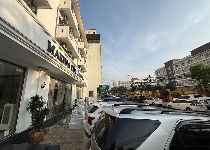 Marina Cua Lo Hotel